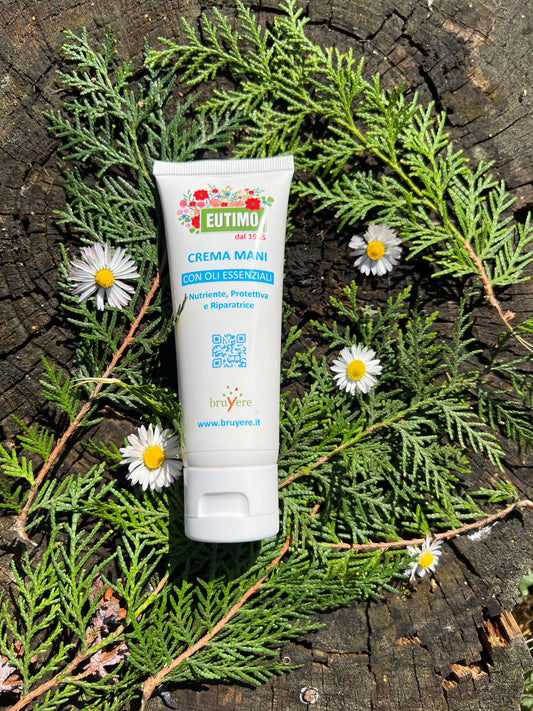 Crema mani con oli essenziali